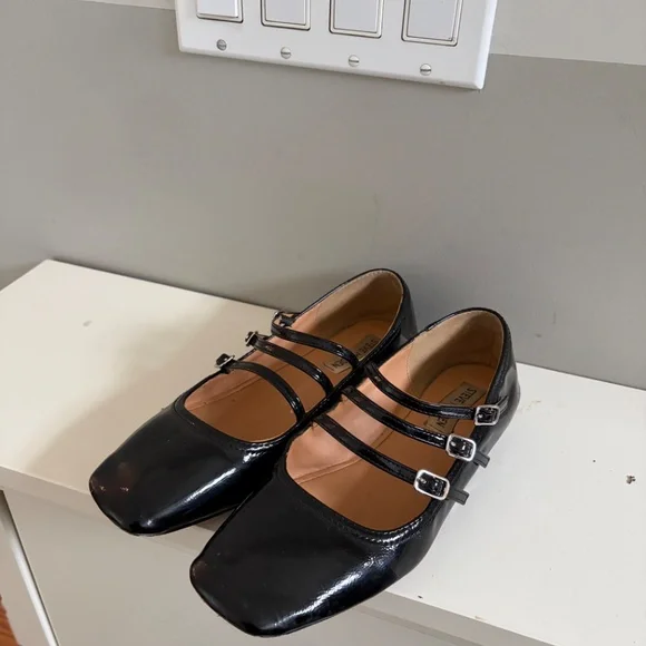 Three Straps Black Mary Janes - Picture 8 of 8